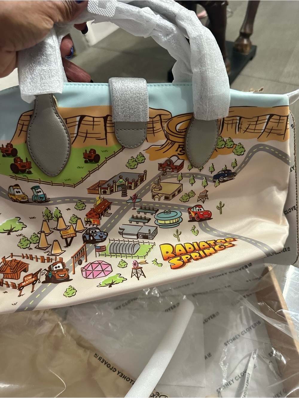 Stoney Clover Lane Radiator Springs Crossbody Satchel Pouchette 03 - Picture 8 of 9